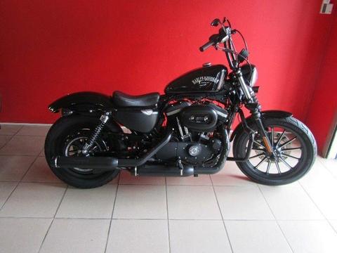 2014 Harley-Davidson Sportster XL 883 Iron