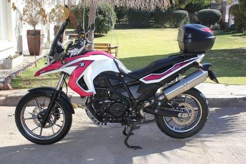 SUPERB CONDITION BMW F650GS TWIN (800) 2011