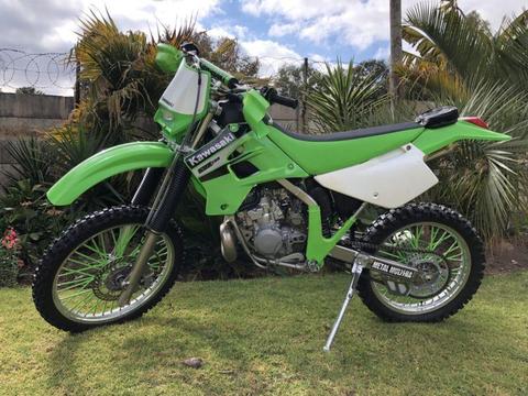 Kawasaki KDX 200