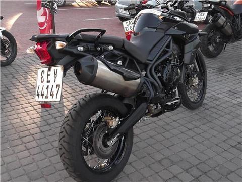 Triumph Tiger 800 XC ????? The 2Wheelers den, Of Course !!!!!