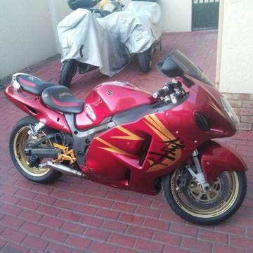 Suzuki Hayabusa**LOADS of xtras**