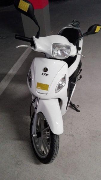 Sym Symphony 125cc Scooter For Sale - Excellent Condition