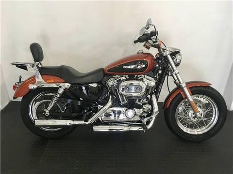 Harley-Davidson Sportster 1200 Custom - METALHEADS MOTORCYCLES