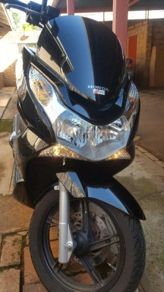 HONDA PCX 125CC SCOOTER FOR SALE