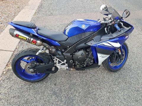 Yamaha YZF-R1 Big Bang