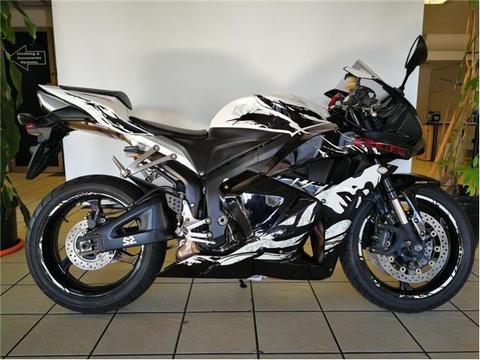 2010 HONDA CBR600RR