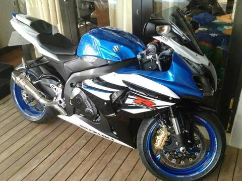 Suzuki GSXR 1000 ( 2014 ) L4