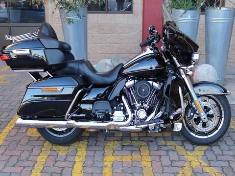 2017 Harley Davidson Touring FLHTK Ultra Limited