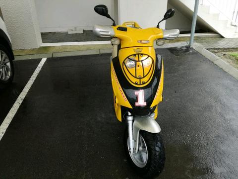 Scooter to swop swap of for sale R6000