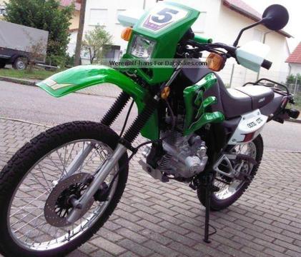200cc motorbike