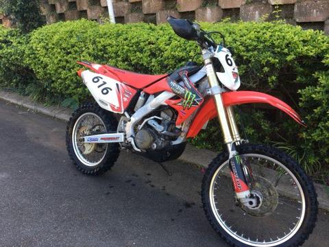 10 Honda CRF 250X