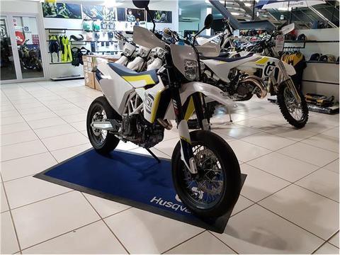 2018 HUSQVARNA 701 SUPERMOTO