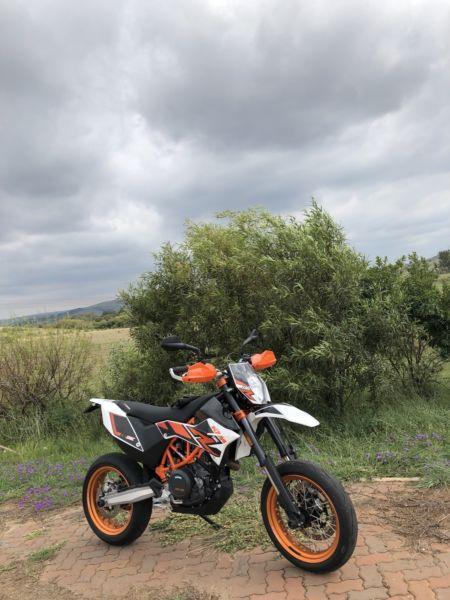 2017 KTM 690 smc r