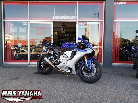 2015 Yamaha YZF R1