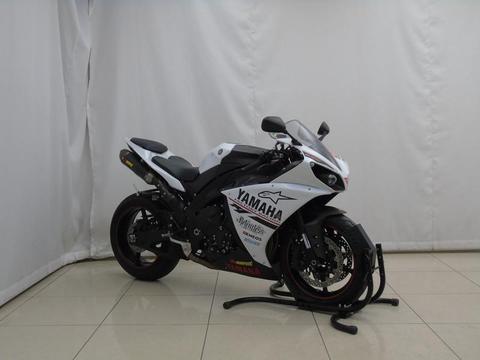 2014 Yamaha Yzf R1