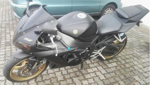 2003 Yamaha YZF-R1