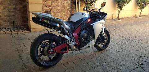 2009 Yamaha YZF-R1