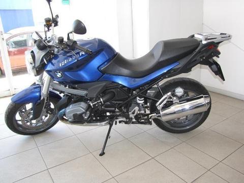 2013 BMW R 1200 R ABS + H/Grips - 11,100 kms @ R 95 900