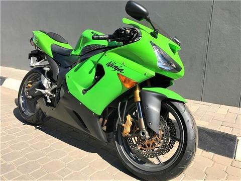 KAWASAKI ZX 6 NINJA