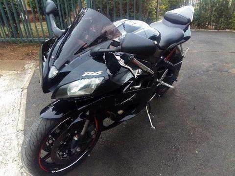 Yamaha YZF-R6 Immaculate condition. Well looked after