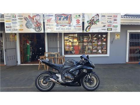 SUZUKI GSX-R 750 @ TAZMAN MOTORCYCLES
