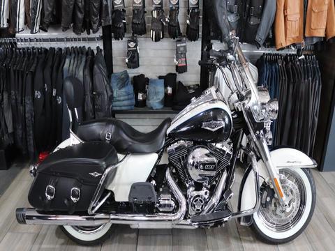 2014 Harley Davidson Touring Road King Classic