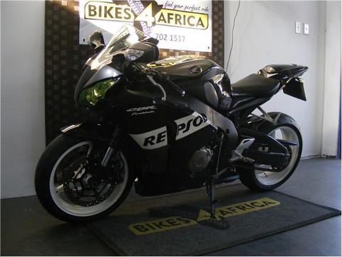 Honda CBR 1000 RR Repsol Replica