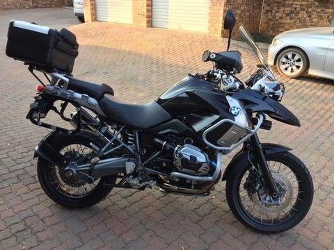 2013 BMW R-Series Trip black