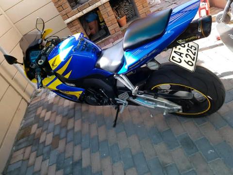 Honda CBR1000 rr