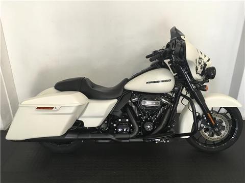 2018 Harley-Davidson Street Glide Special 114ci - METALHEADS MOTORCYCLES