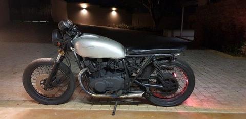 1979 Suzuki GS425 - Cafe Racer