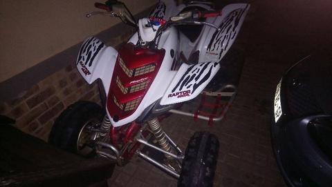 2005 Yamaha Raptor 660R