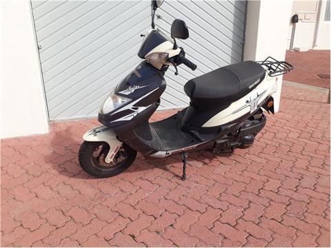 2017 Big Boy Swift 150cc Fully automatic scooter, in good condition
