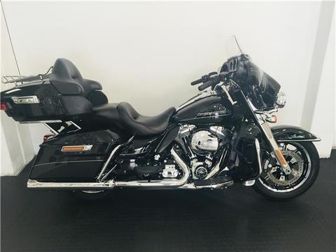 Harley-Davidson Project Rushmore Ultra Limited Low - METALHEADS MOTORCYCLES