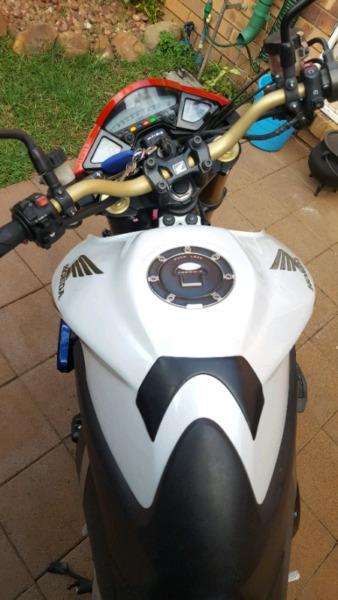 CB1000R 2011