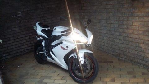 2008 Yamaha YZF-R1