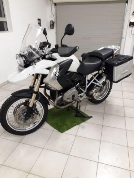 2010 BMW R-Series