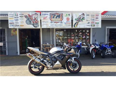 YAMAHA R1 @ TAZMAN MOTORCYCLES