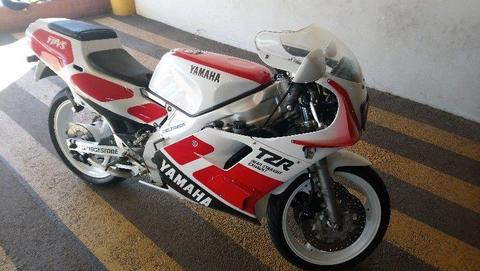 Yamaha TZR 250cc 2 - Stroke - 3MA