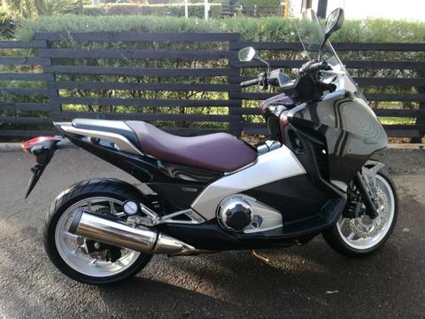 2013 Honda Intergra 700cc maxiscooter