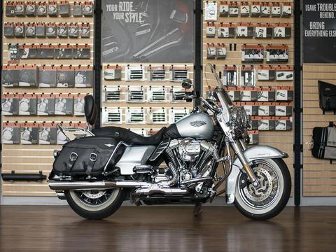 2014 Harley Davidson Touring Road King Classic