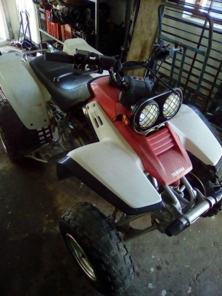 URGENT SALE: Yamaha 350cc R10 000 NT NEG!!! First one with cash gets it.Bike in margate