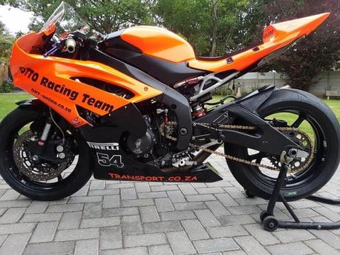 Yamaha R6 trackbike / racebike - R85 000