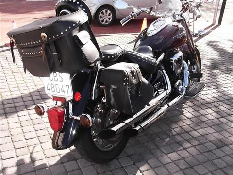 Yamaha Road Star 1600 ????? The 2Wheelers Den, Of Course !!!!!