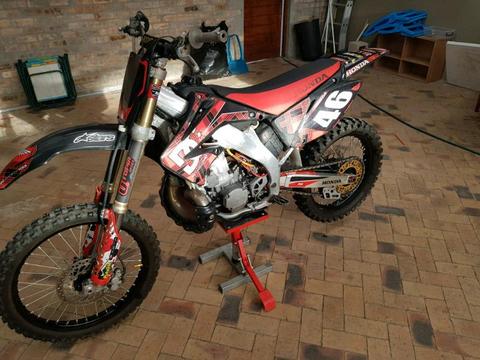2005 Honda CR 250 two stroke