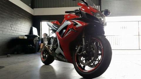 Suzuki GSXR600