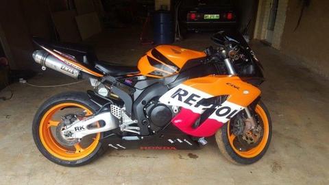2005 Honda CBR 1000rr