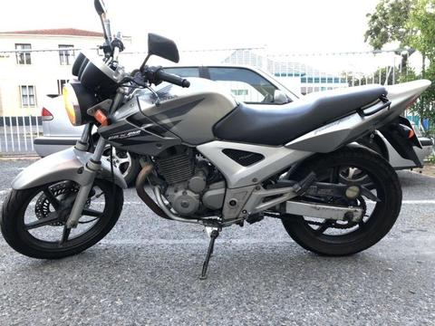 Honda CBX 250 Twister