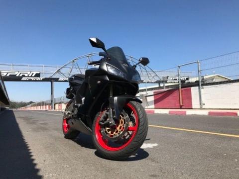 All Black Honda CBR 600 RR 05