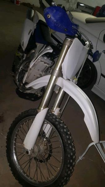 2008 YZ250F and riding gear